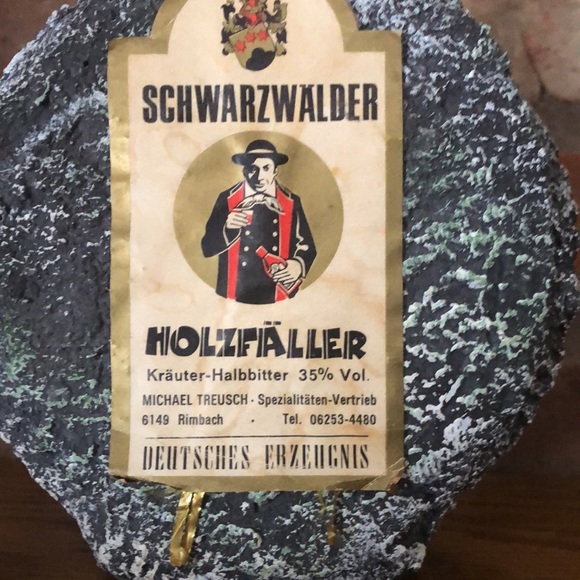 Vintage collectible bottle with a lumberjack face - Picture 5 of 7